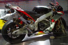 Akrapovic